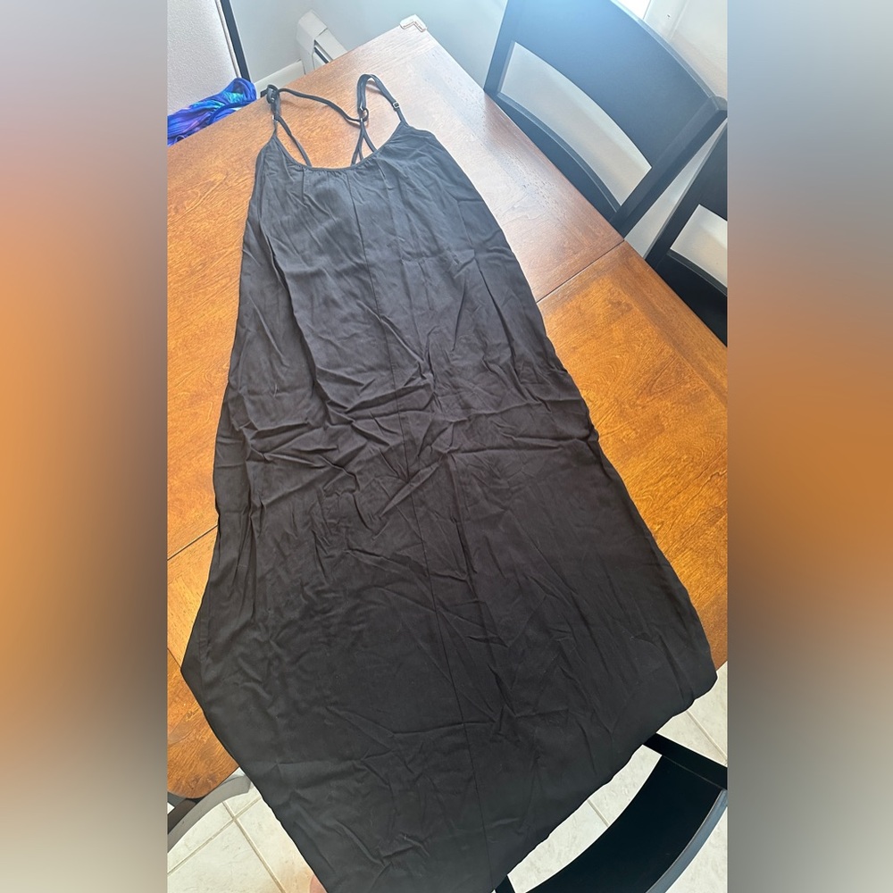 Lovestitch Elegant Black Maxi Dress